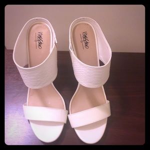 Mossimo heels